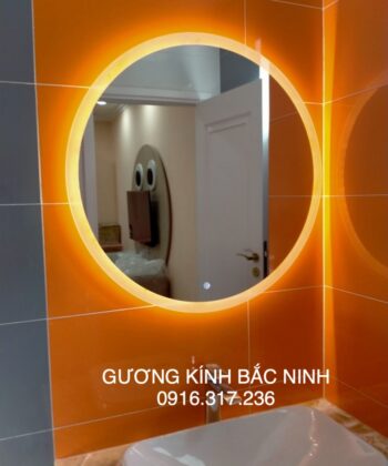 Gương soi Bắc Ninh treo tường có đèn led nhà tắm